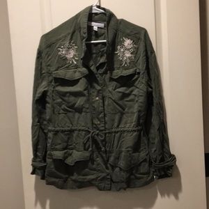Fourteenth Place women Embroidered Utility Cargo Jacket snaps size M army green
